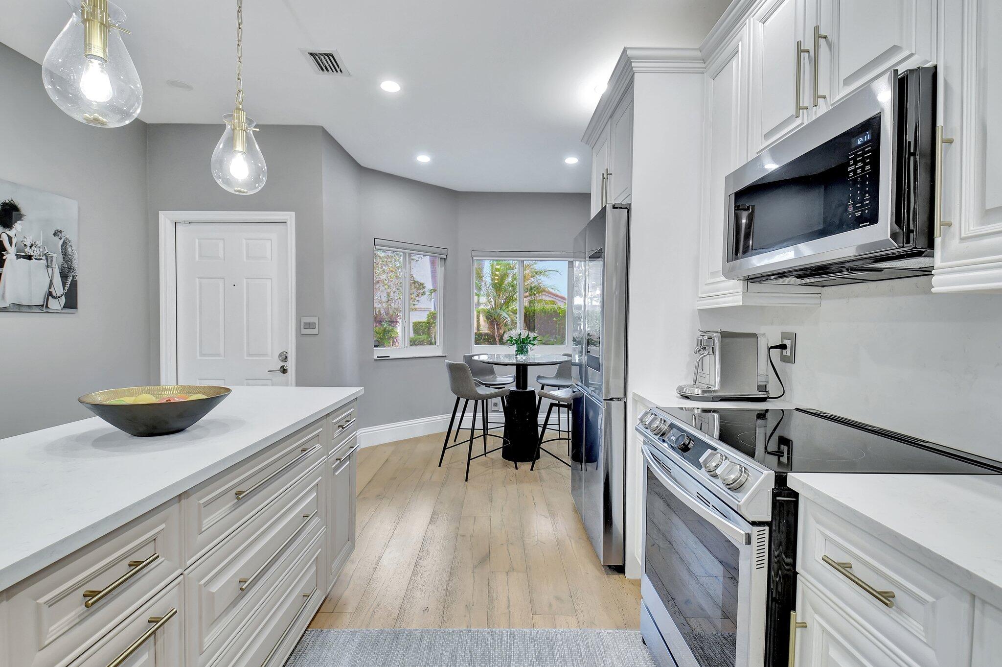 6795 Via Regina Boca Raton, FL 33433 - Photo 6 of 83 5-web-or-mls-DSC_1149