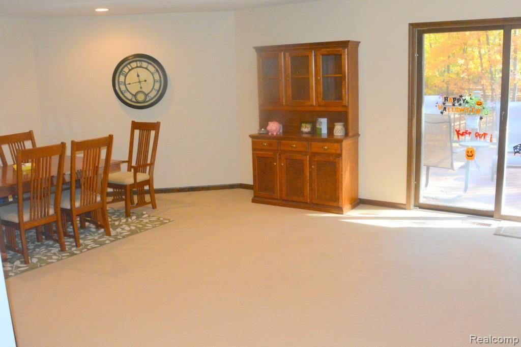 9363 Moon Road Saline, MI 48176 - Photo 13 of 49 9.JPG