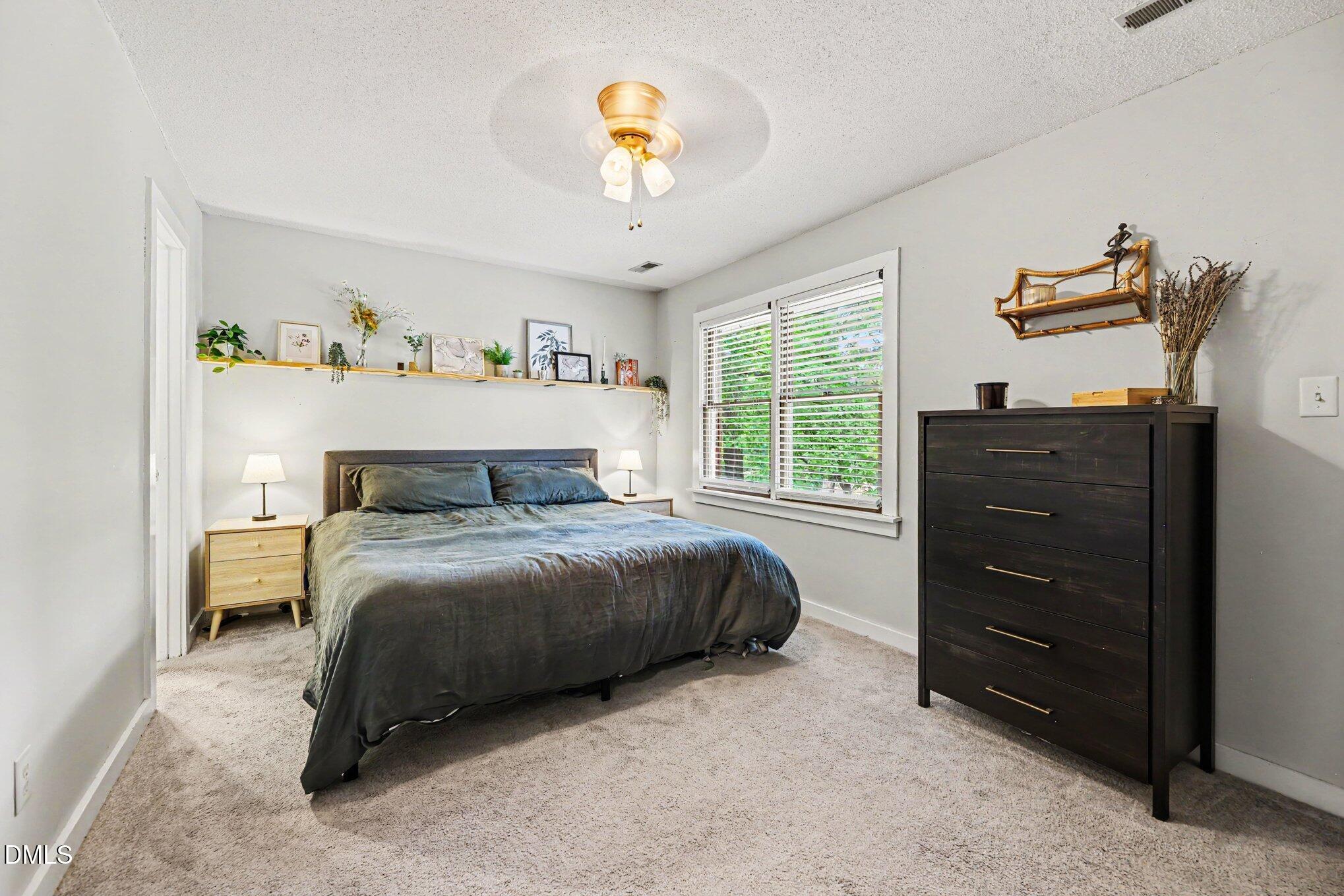 511 Carolina Avenue Raleigh, NC 27606 - Photo 15 of 25