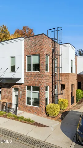 $489,000 | 226 William Drummond Way, Raleigh, NC 27604