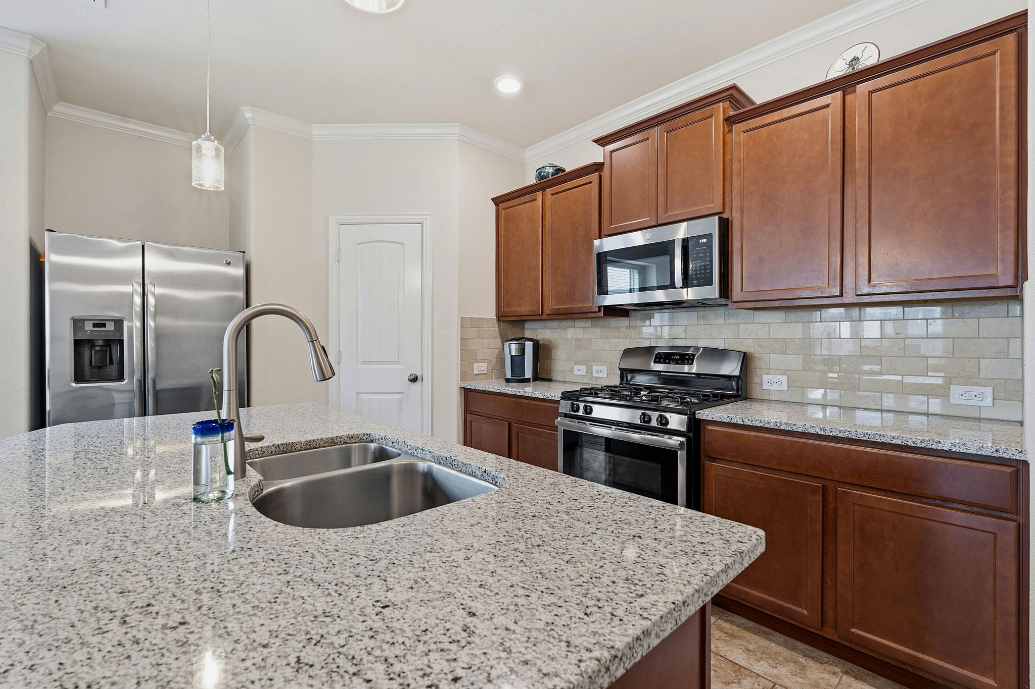 2612 Rough Berry Road Pflugerville, TX 78660 - Photo 5 of 25