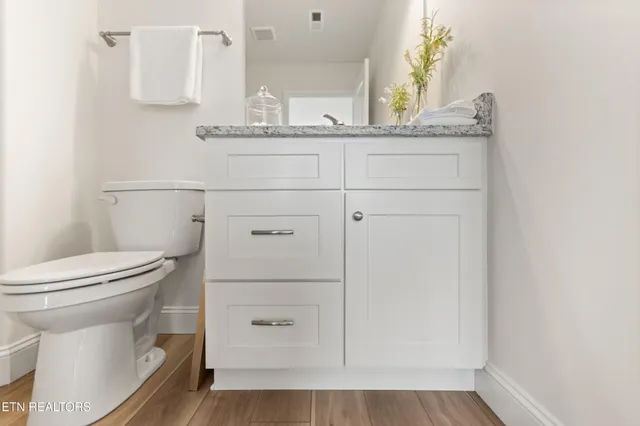 $424,900 | 7330 Whispering Creek Lane, Powell, TN 37849