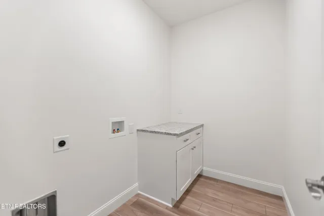 $424,900 | 7330 Whispering Creek Lane, Powell, TN 37849