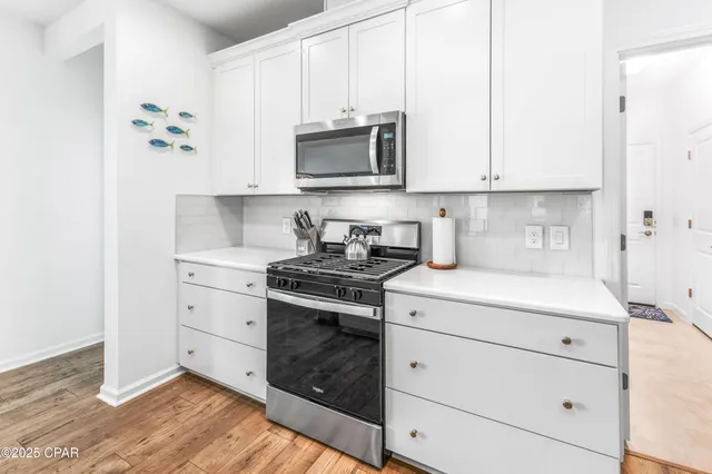 $2,500 | 8678 Weekend Drive, Panama City Beach, FL 32413