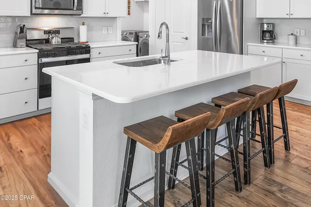 $2,500 | 8678 Weekend Drive, Panama City Beach, FL 32413