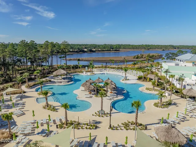 $2,500 | 8678 Weekend Drive, Panama City Beach, FL 32413