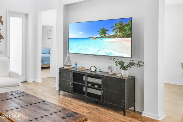 $2,500 | 8678 Weekend Drive, Panama City Beach, FL 32413