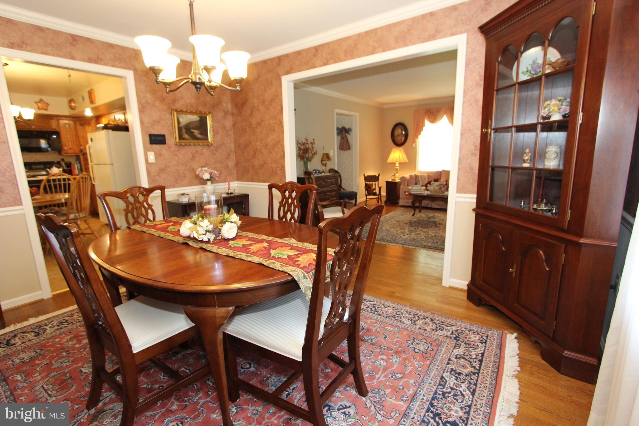 7133 Poole Jones Road Frederick, MD 21702 - Photo 16 of 67 Dining room, view 2
