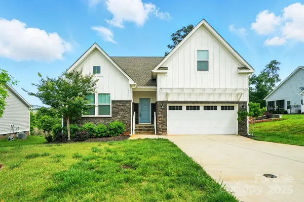 $419,900 | 18619 Mainsail Court, Lancaster, SC 29720