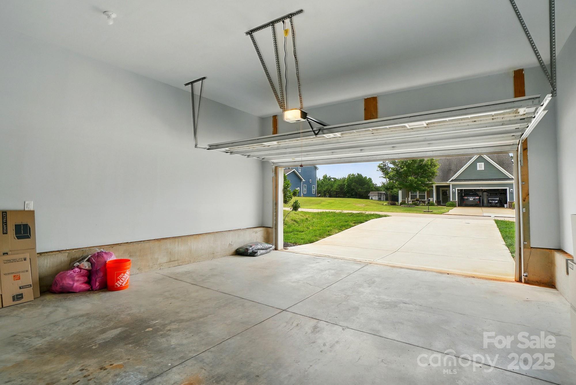 18619 Mainsail Court Lancaster, SC 29720 - Photo 37 of 48
