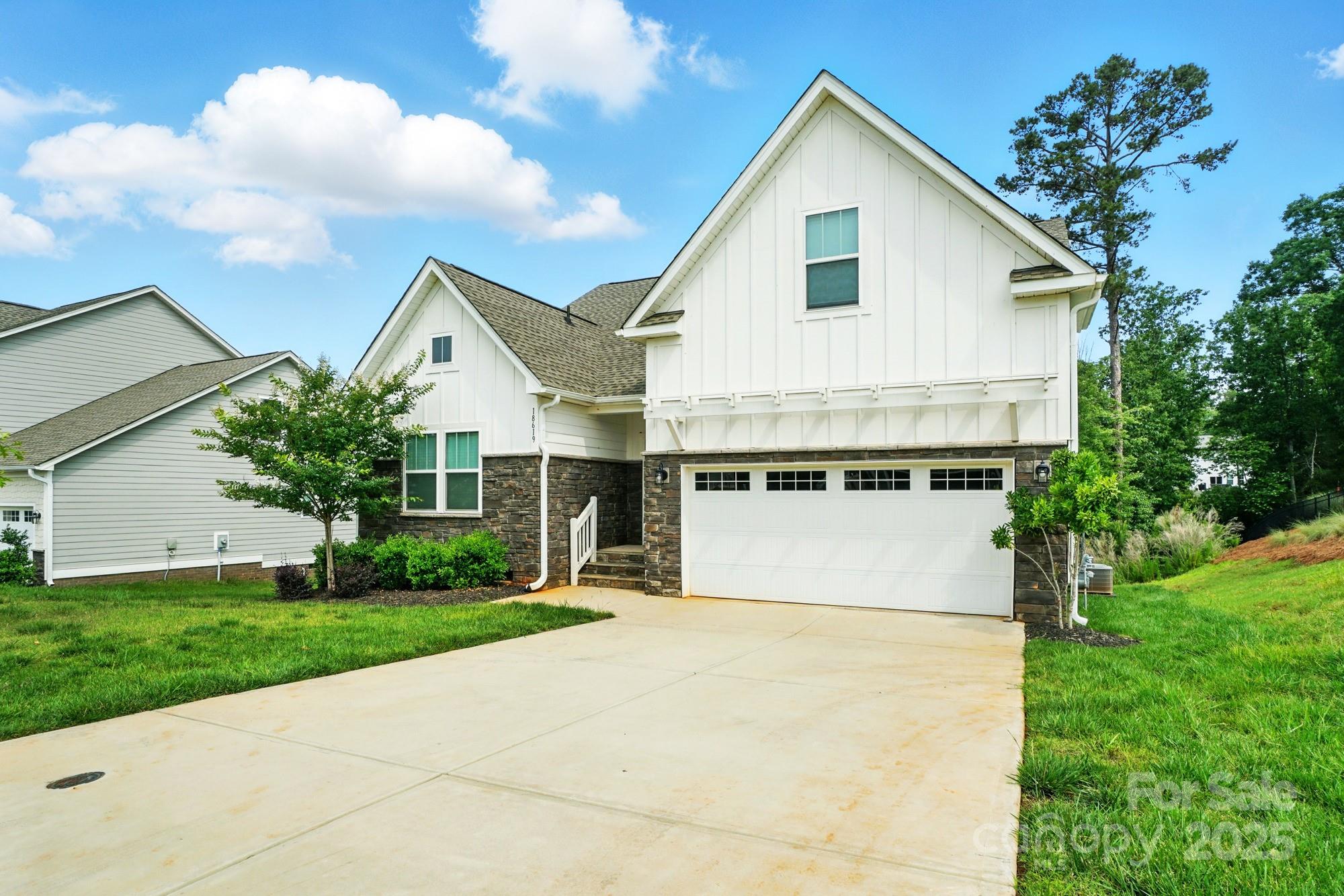 18619 Mainsail Court Lancaster, SC 29720 - Photo 7 of 48