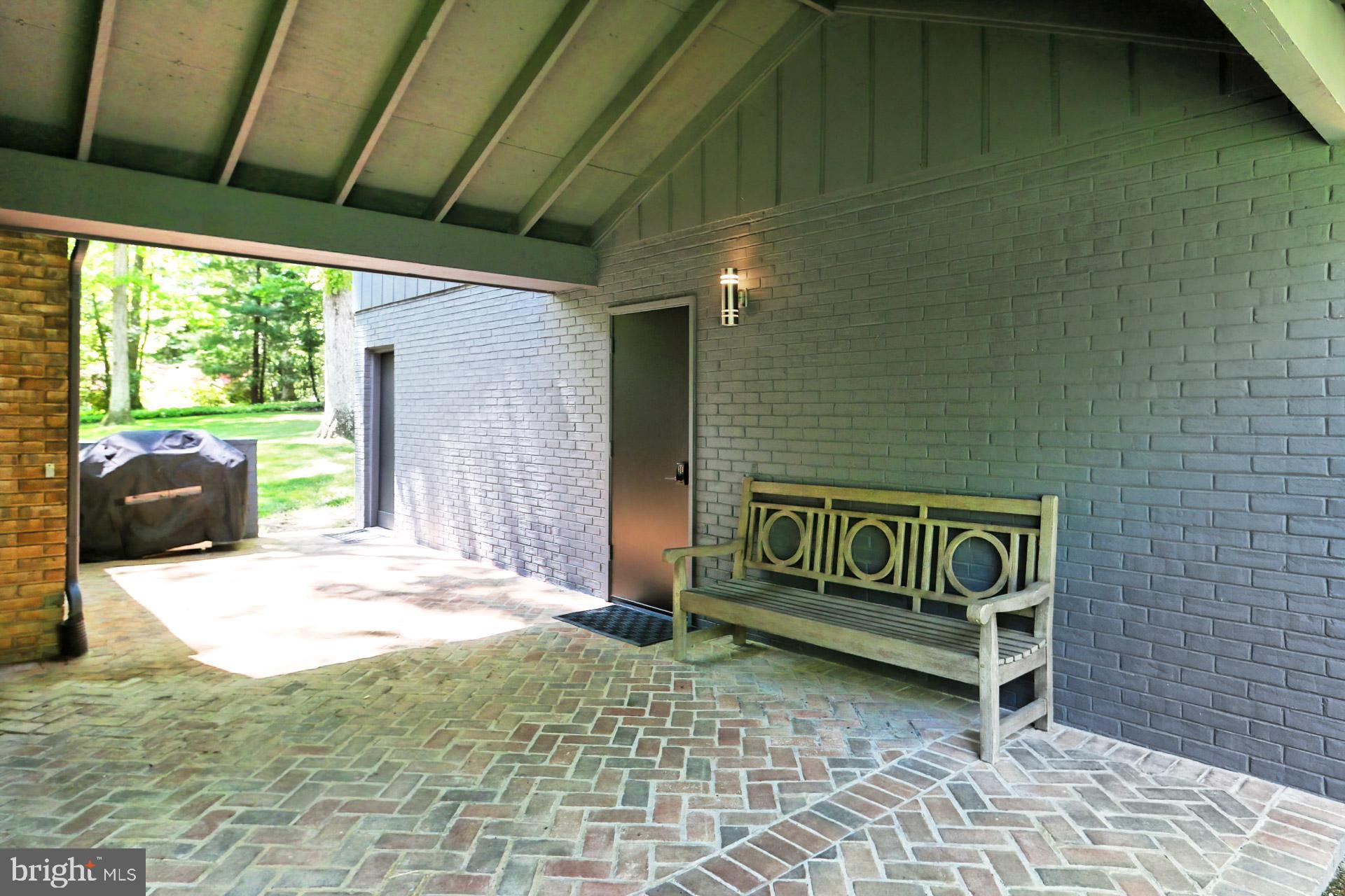 11703 Vale Road Oakton, VA 22124 - Photo 43 of 55 Gallery Image 43