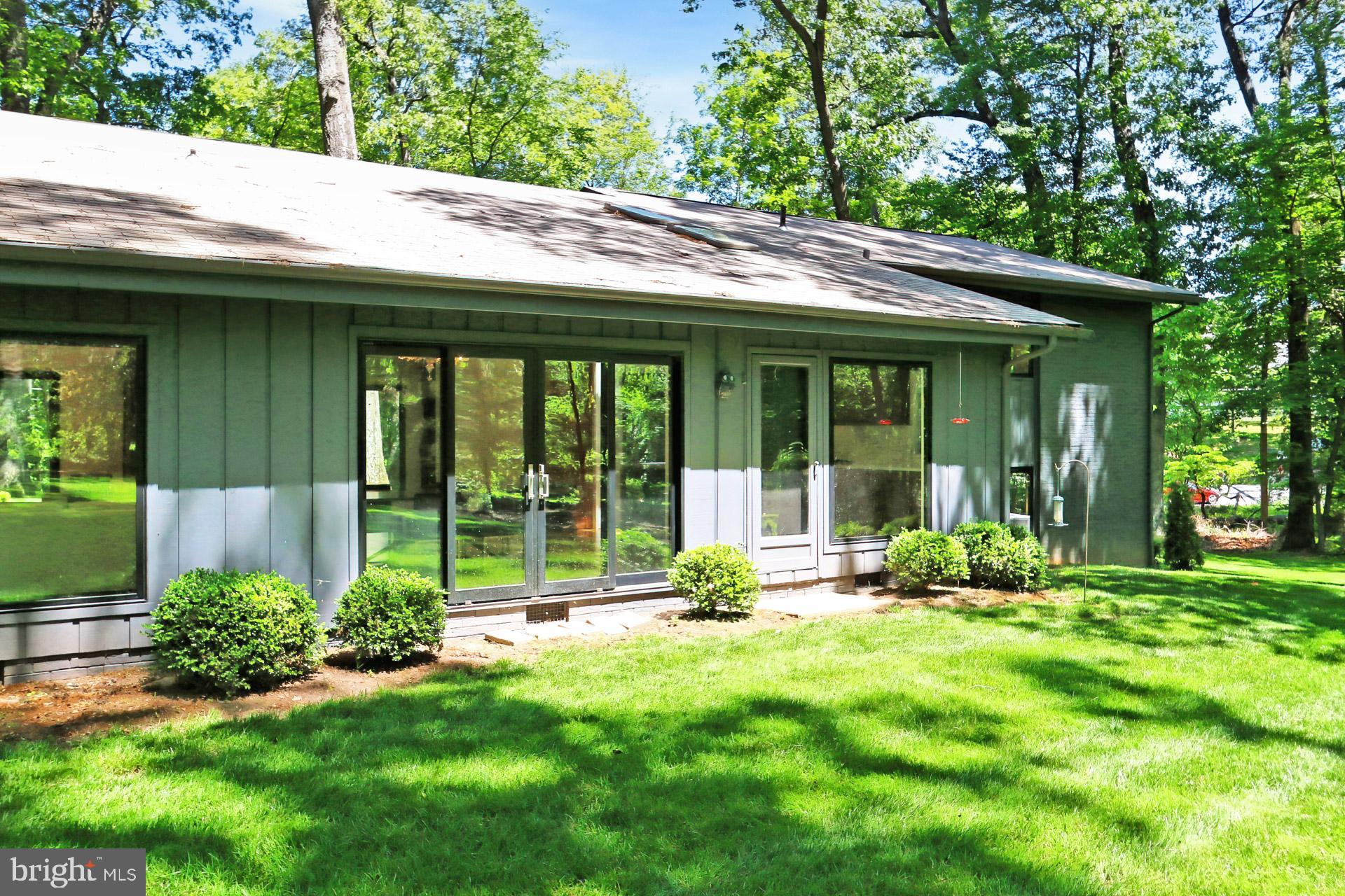 11703 Vale Road Oakton, VA 22124 - Photo 48 of 55 Gallery Image 48