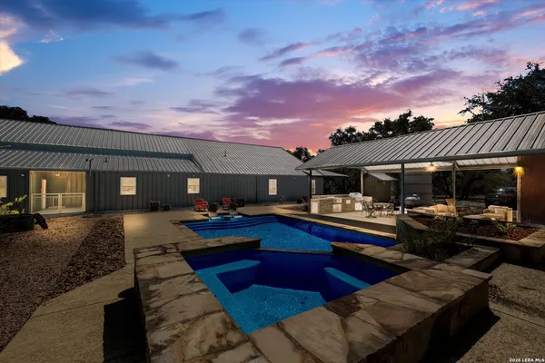 $1,175,000 | 7869 County Road 311, D'Hanis, TX 78850