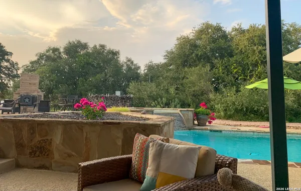 $1,175,000 | 7869 County Road 311, D'Hanis, TX 78850