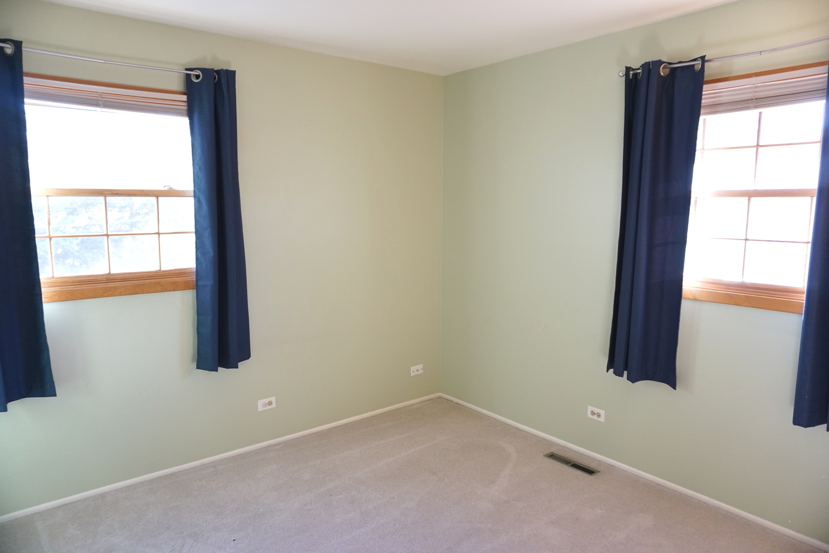 18483 West Geier Road Gurnee, IL 60031 - Photo 22 of 39