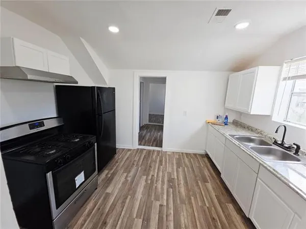 $1,800 | 433 Homer Street, New Orleans, LA 70114