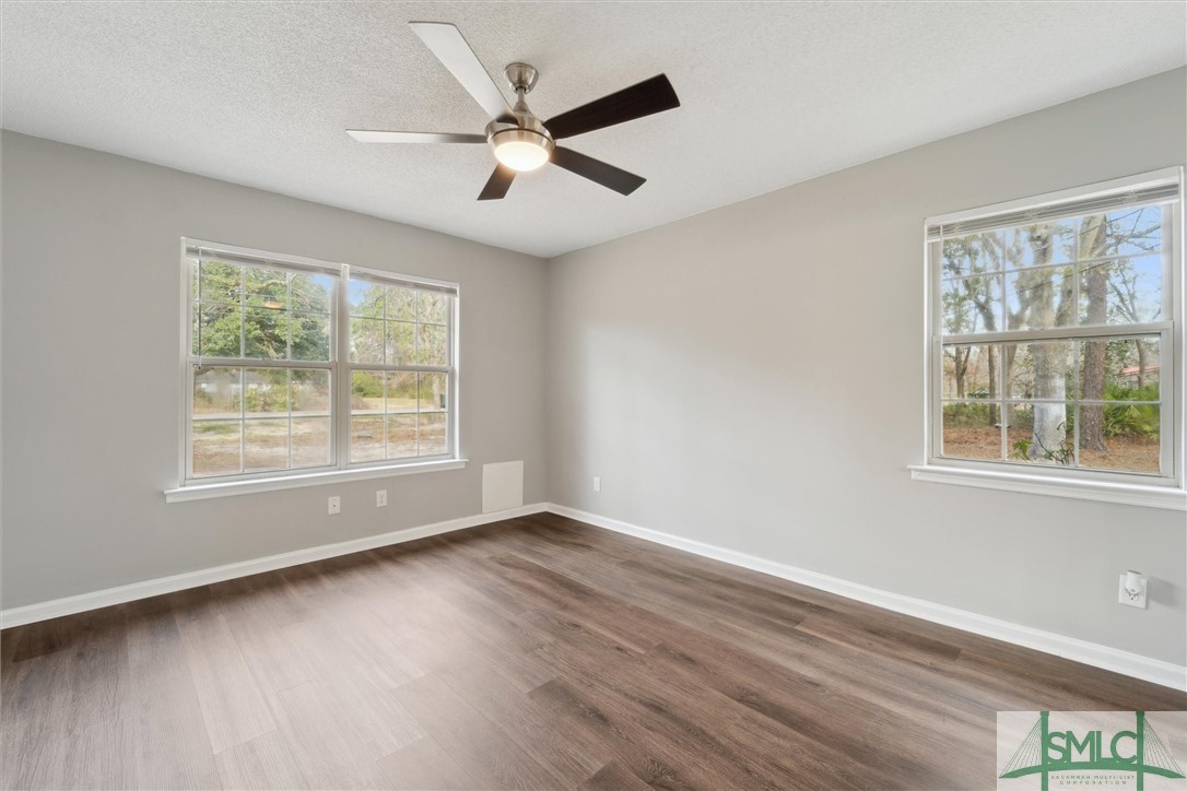 235 Davis Street Allenhurst, GA 31313 - Photo 10 of 13 Gallery Image 10