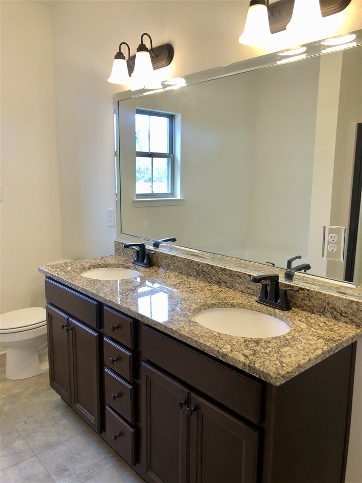 1216 Pembroke Way Foley, AL 36535 - Photo 5 of 8
