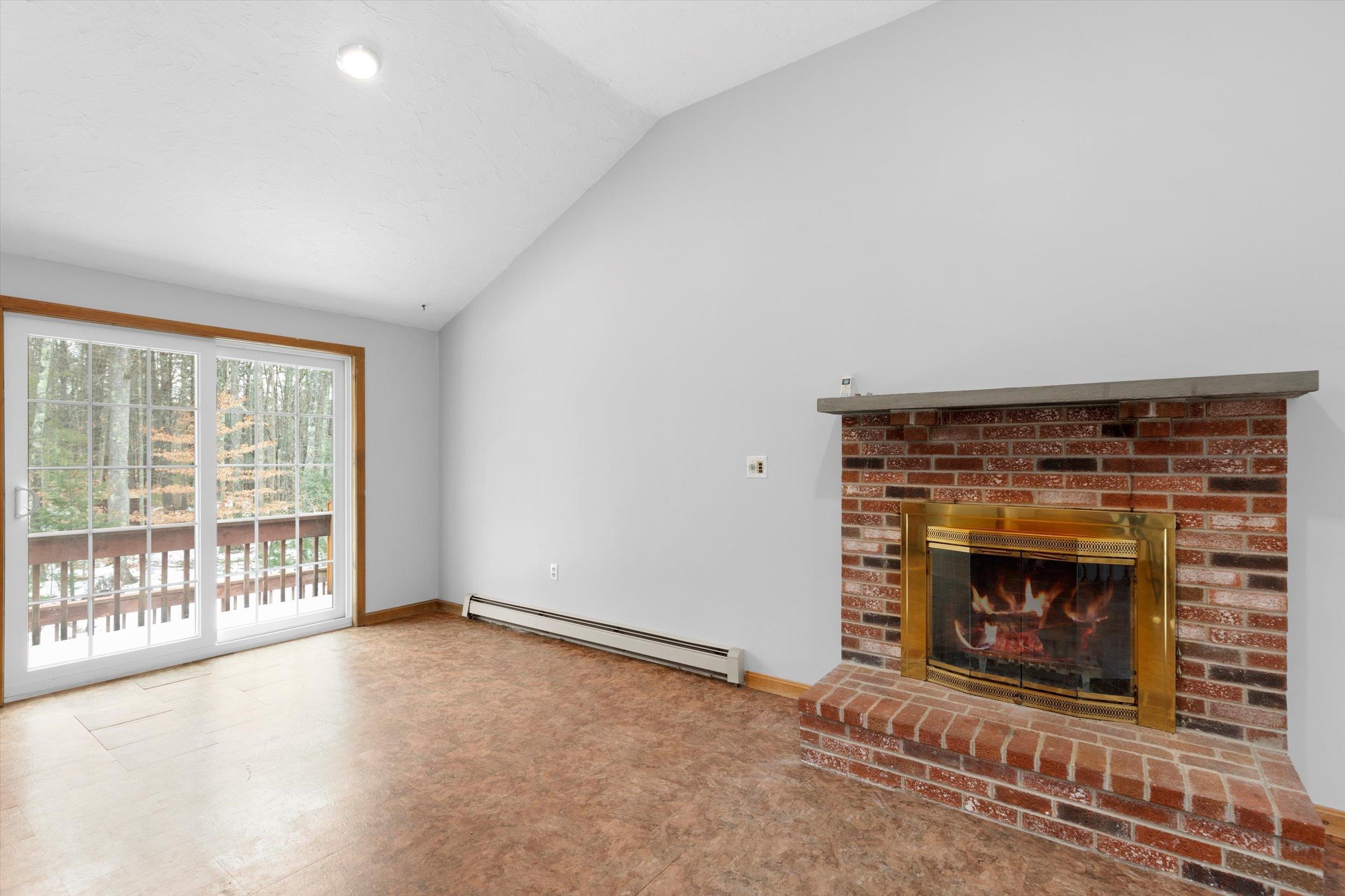 68 Drinkwater Road Exeter, NH 03833 - Photo 4 of 39