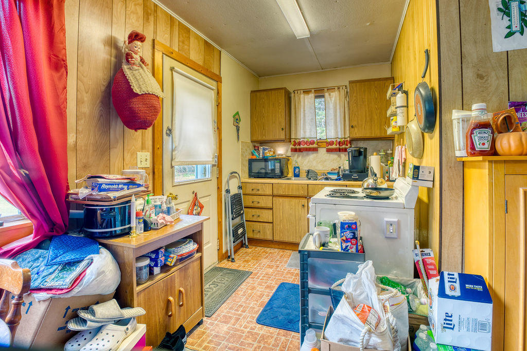 121 Dow Road Deer Isle, ME 04627 - Photo 8 of 40 121DowRd--7