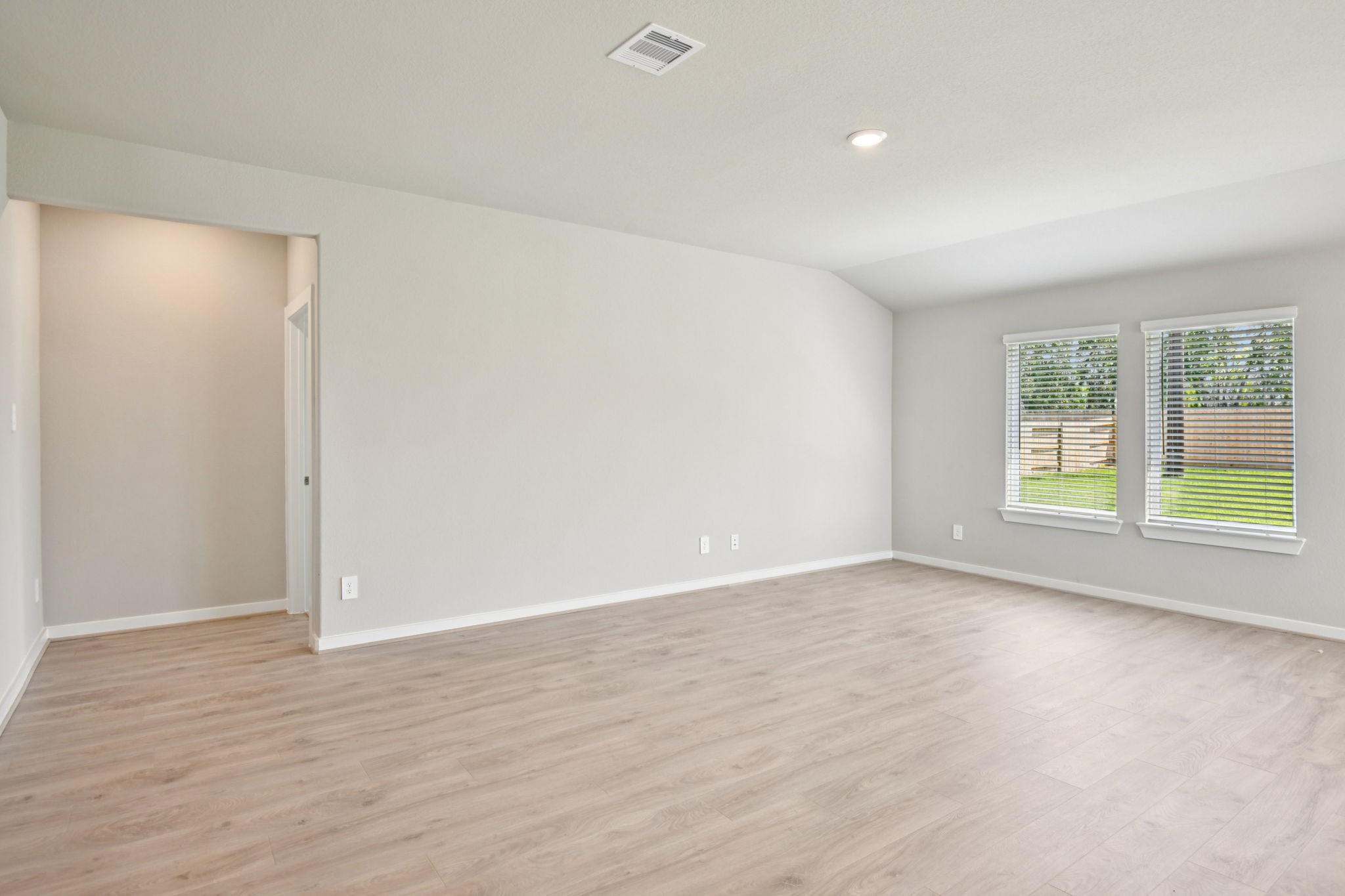 2102 Rawls Ranch Conroe, TX 77301 - Photo 6 of 42