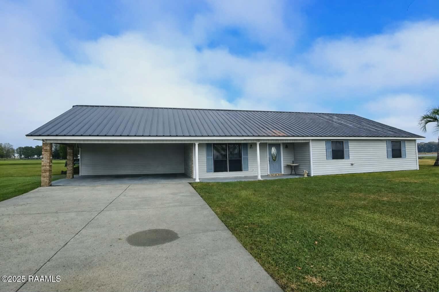 4503 Labiche Road New Iberia, LA 70560 - Photo 1 of 1 Front of House