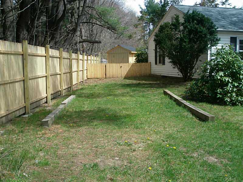 196 Pendar Road North Kingstown, RI 02852 - Photo 19 of 24 Yard/Garden.