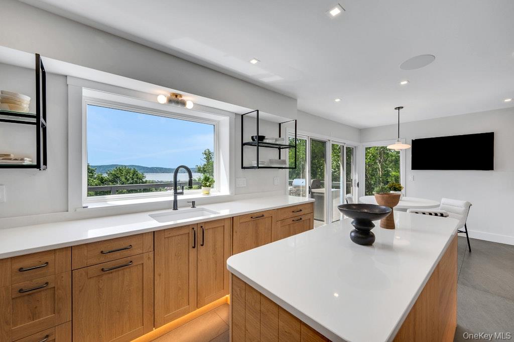 35 Walden Road Tarrytown, NY 10591 - Photo 18 of 50