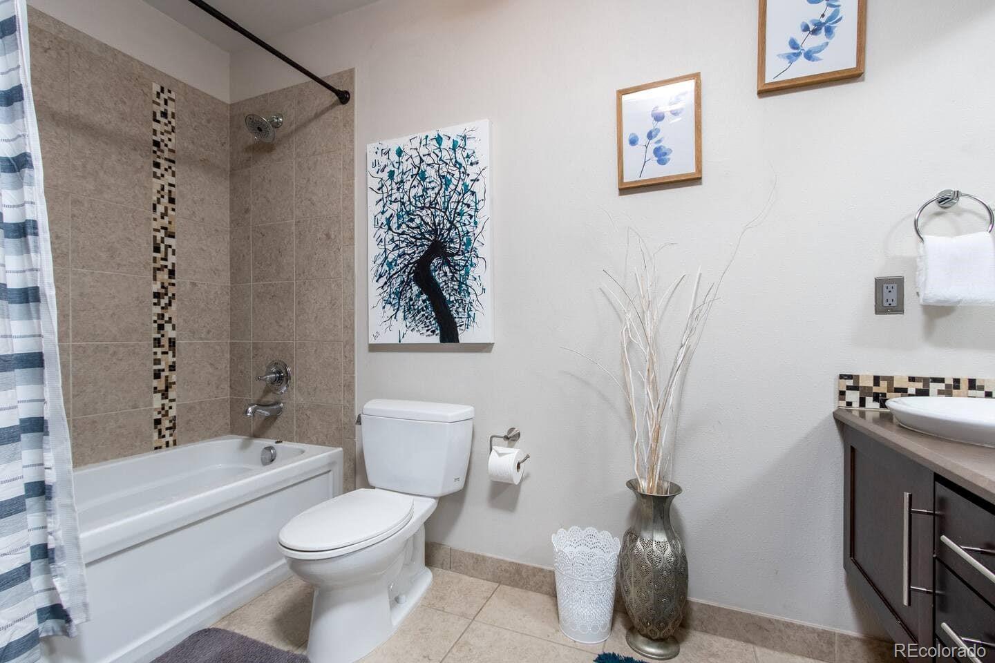 2101 Larimer Street, Unit 202 Denver, CO 80205 - Photo 15 of 25