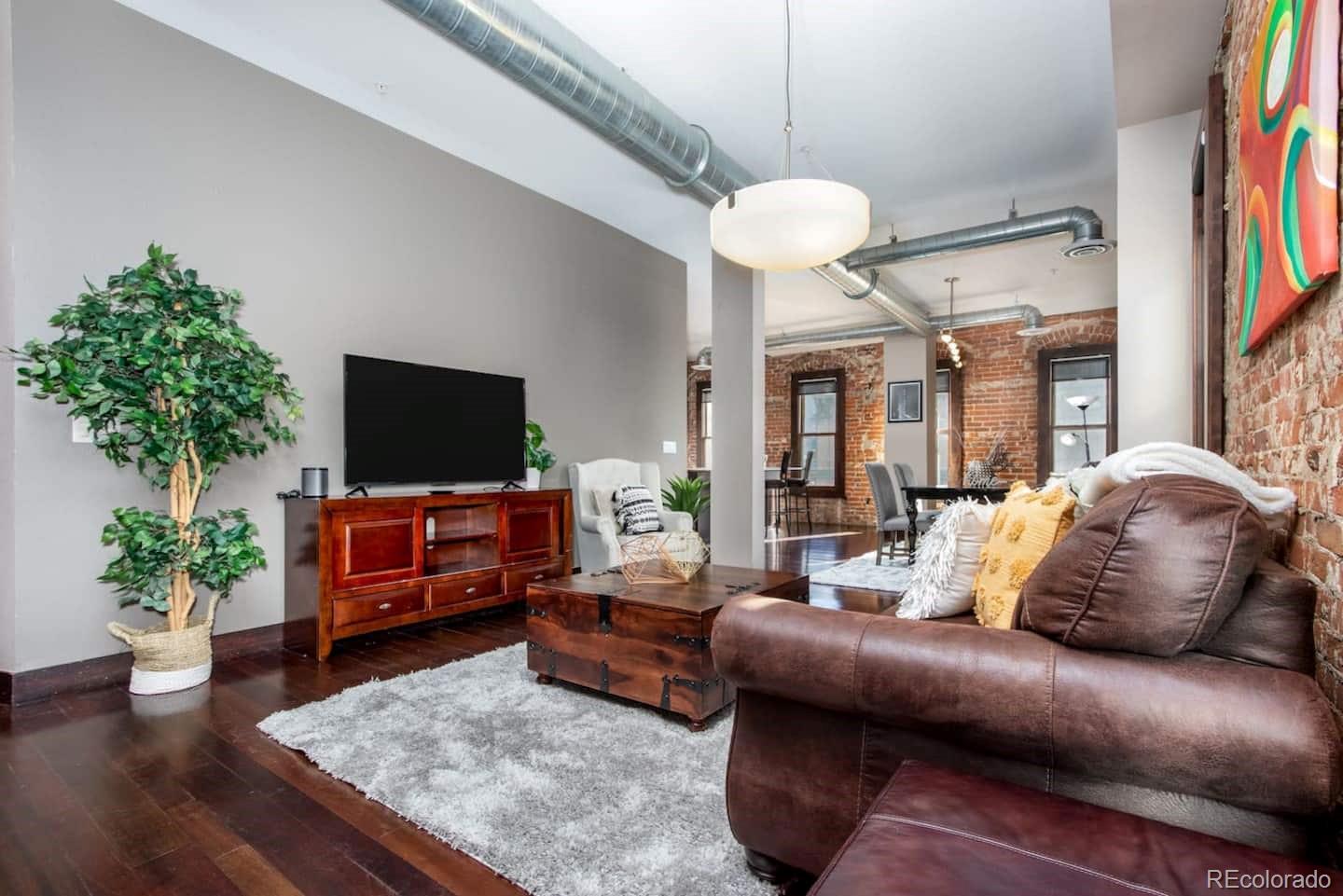 2101 Larimer Street, Unit 202 Denver, CO 80205 - Photo 3 of 25