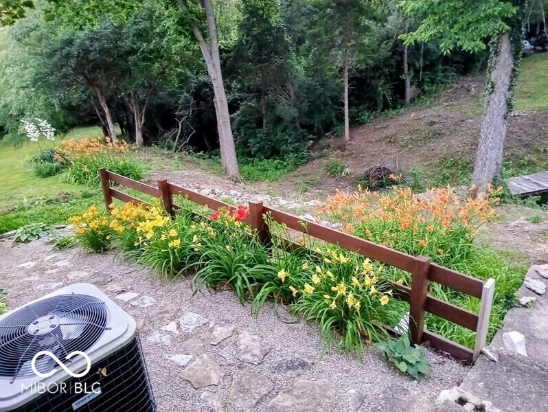 1929 East Overcoat Road Crawfordsville, IN 47933 - Photo 40 of 102