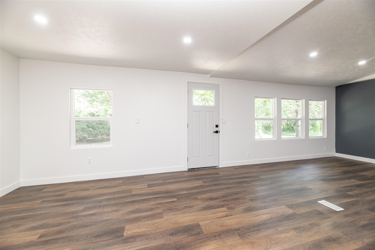 205 Knott Road Niles, MI 49120 - Photo 15 of 39
