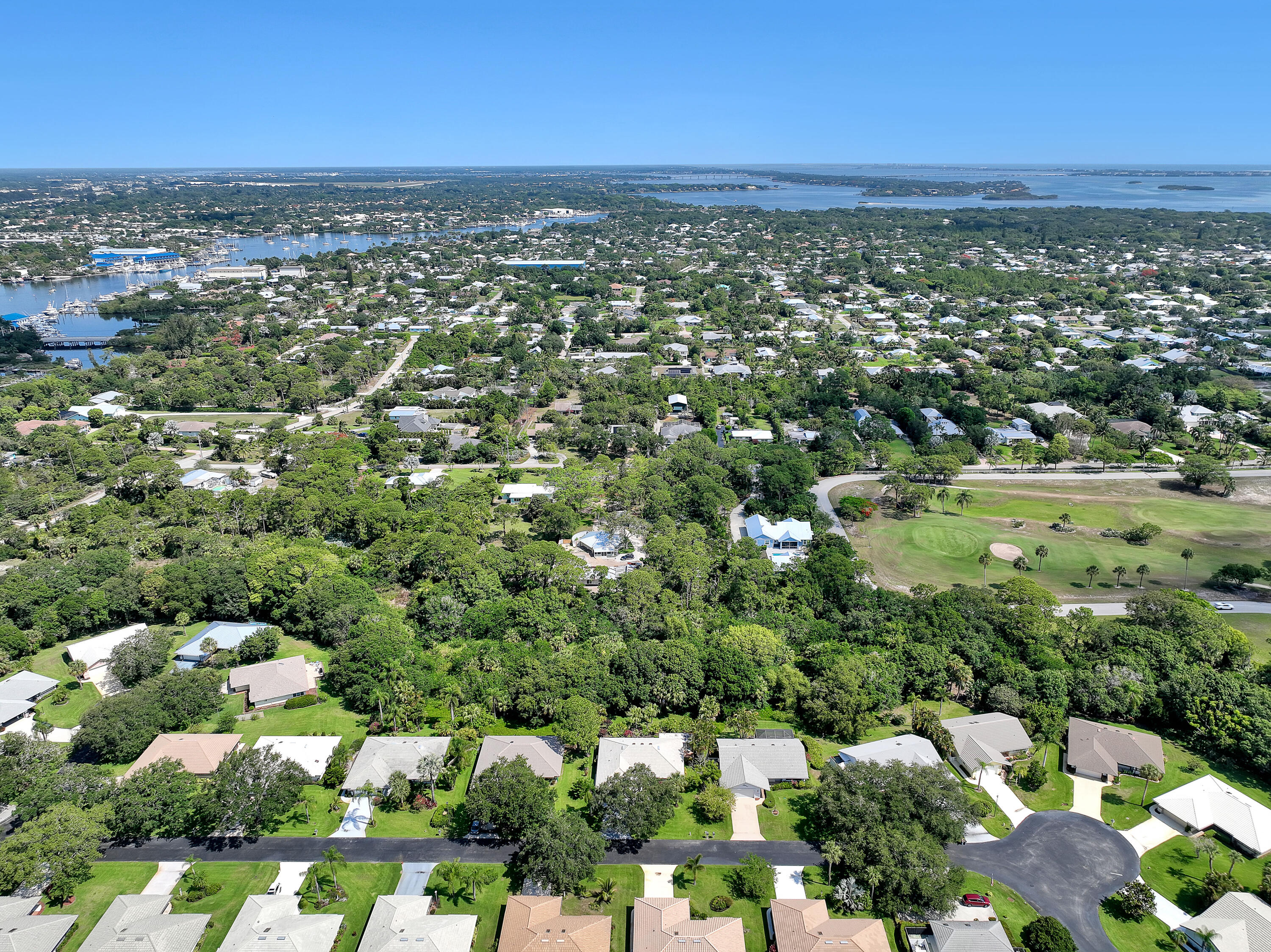 5010 Southeast Hanson Circle Stuart, FL 34997 - Photo 47 of 59 5010 SE Hansons (46)