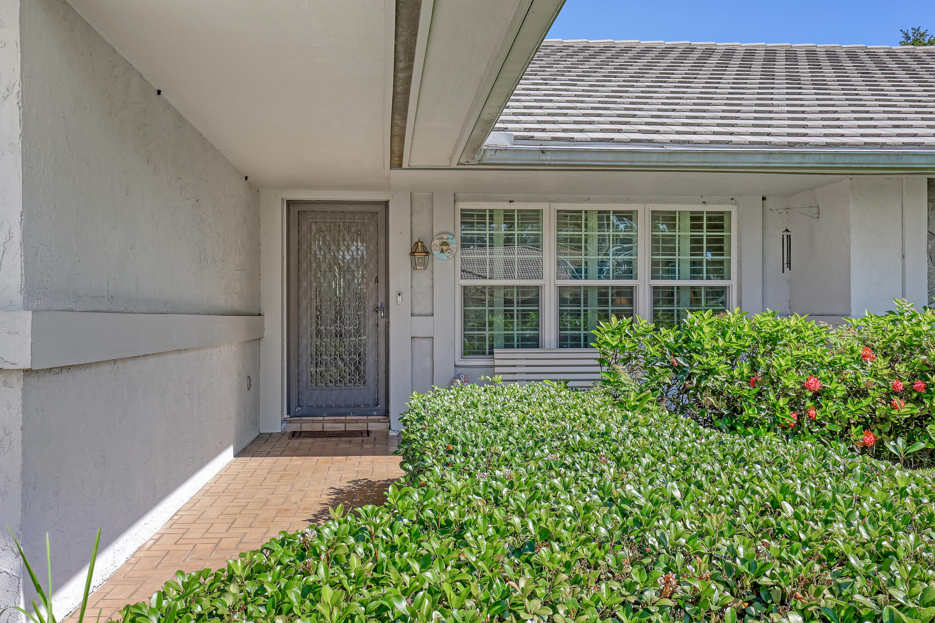 5010 Southeast Hanson Circle Stuart, FL 34997 - Photo 5 of 59 5010 SE Hansons (4)
