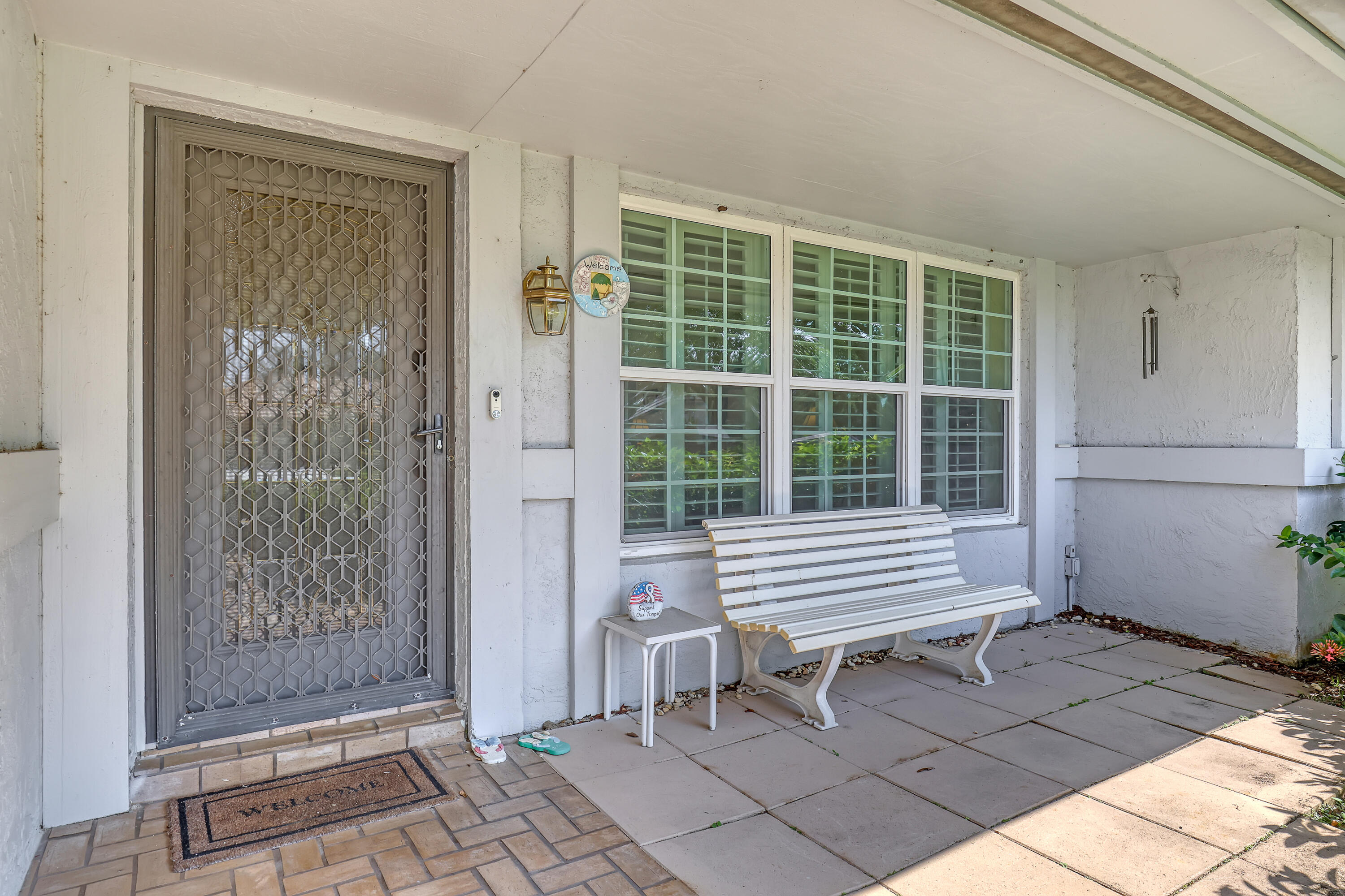 5010 Southeast Hanson Circle Stuart, FL 34997 - Photo 6 of 59 5010 SE Hansons (5)