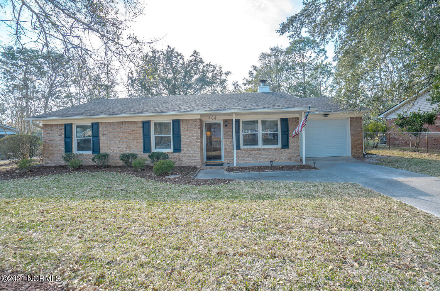 464 Southgate Road Wilmington, NC 28412 - Photo 5 of 40 464 Southgate Rd Wilmington NC-large-005