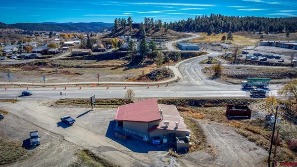 a view of a bird bath tub