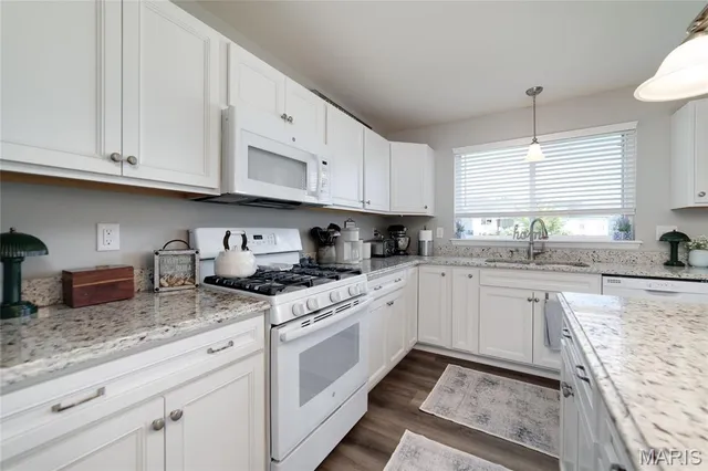 $439,500 | 212 Schuman Drive, O'Fallon, MO 63366