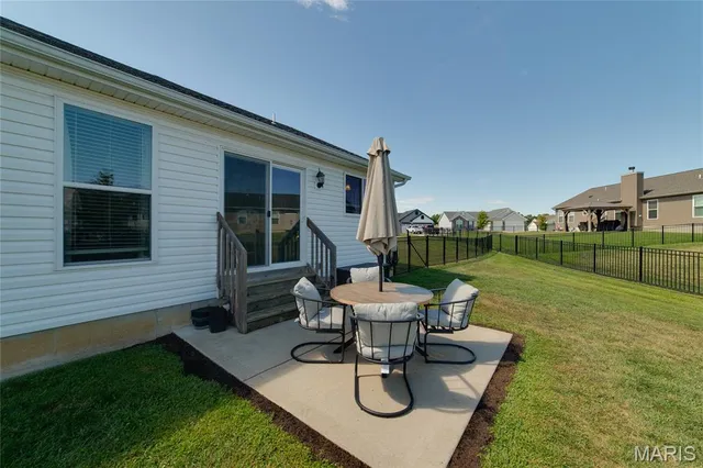 $439,500 | 212 Schuman Drive, O'Fallon, MO 63366