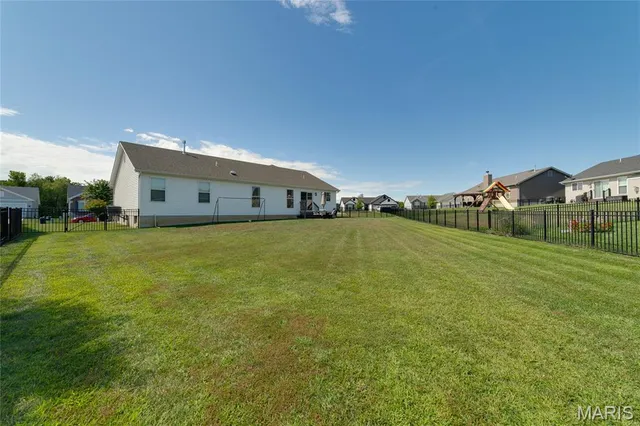 $439,500 | 212 Schuman Drive, O'Fallon, MO 63366