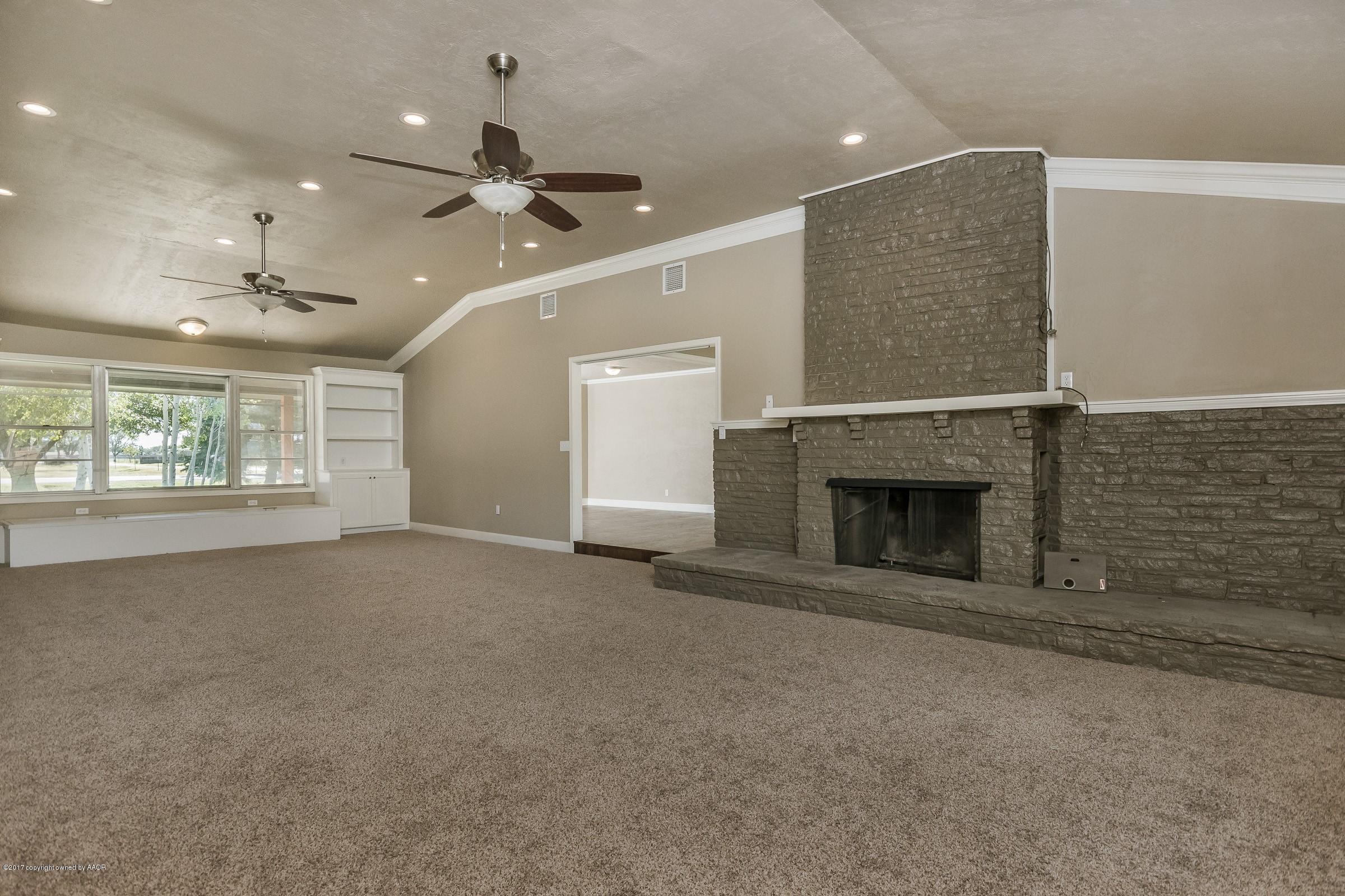 4232 Arden Road Amarillo, TX 79110 - Photo 13 of 25 014_Den_-4