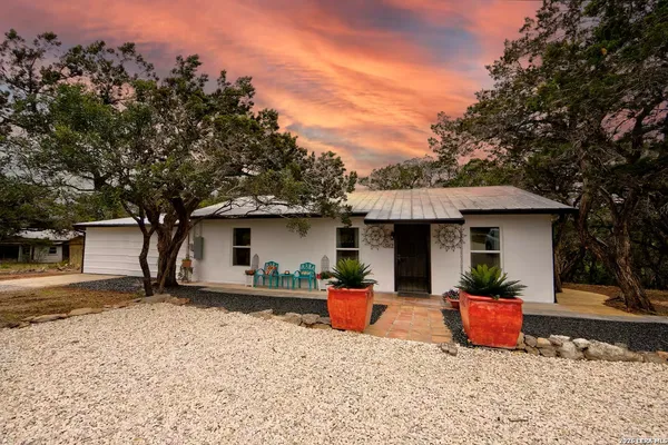 $259,600 | 582 Blue Bill Cove Drive, Lakehills, TX 78063