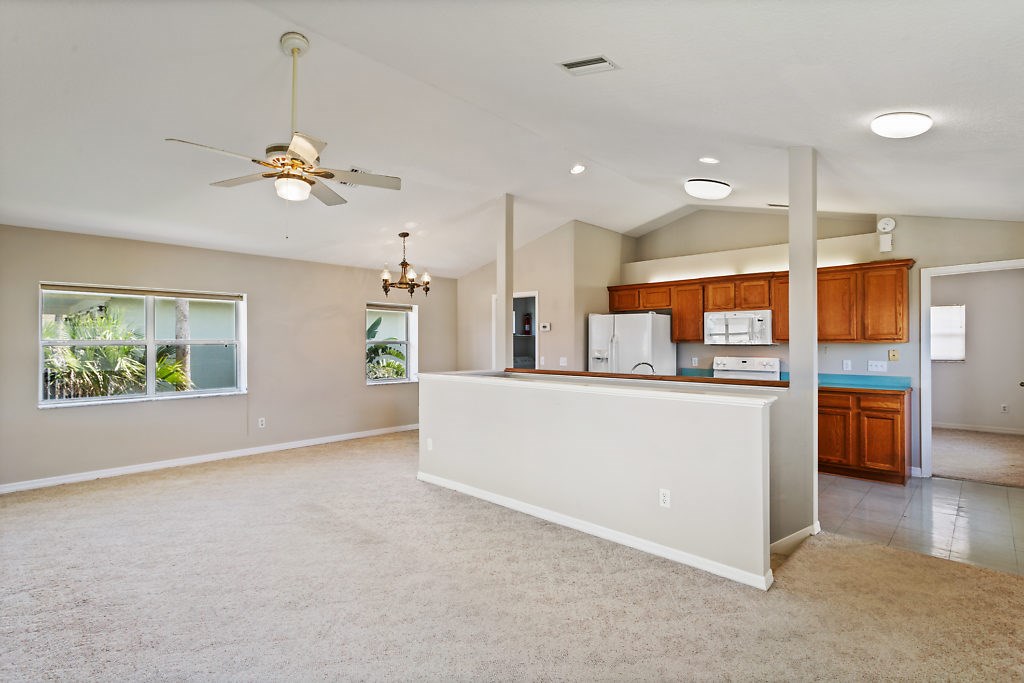 5772 Rudolph Avenue St. Augustine, FL 32080 - Photo 9 of 42 Gallery Image 9