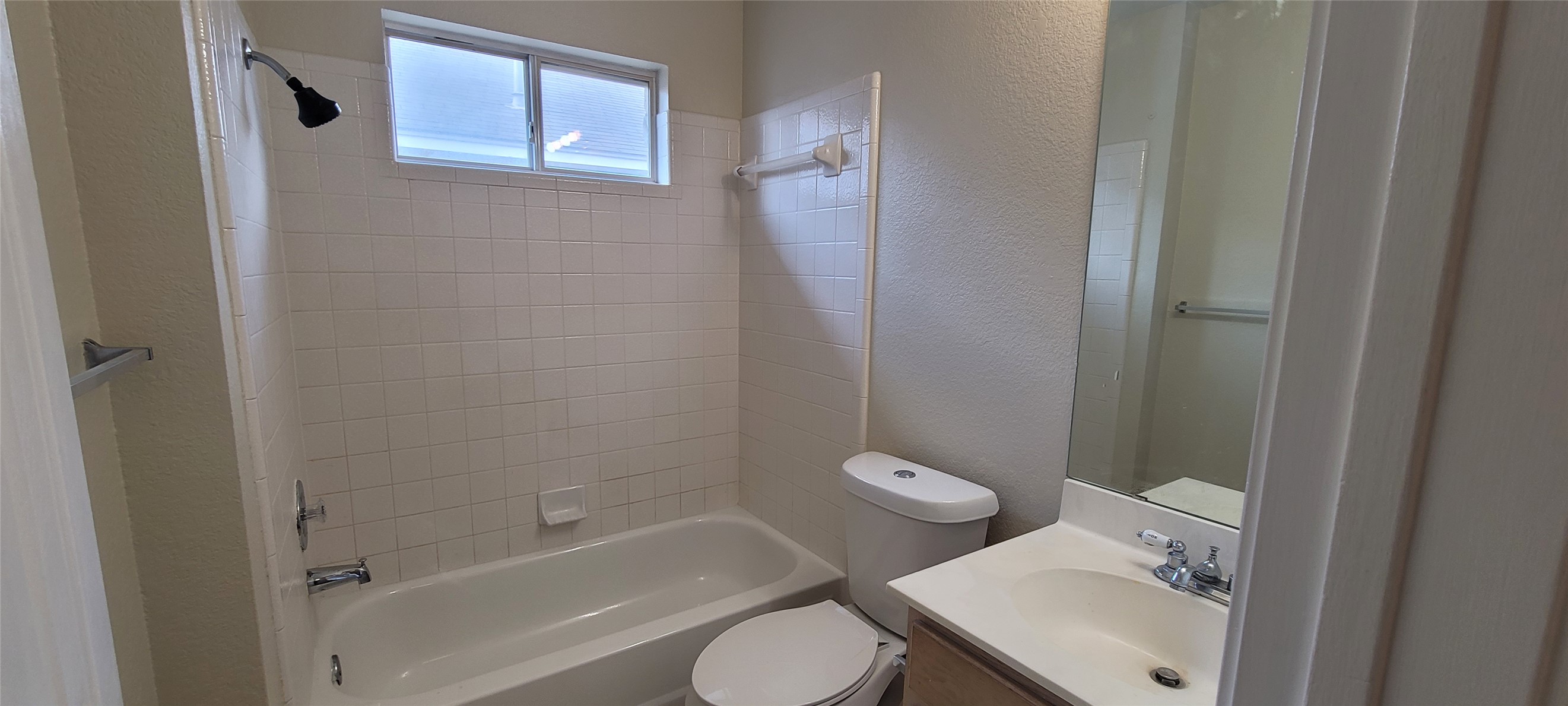 14612 Rumfeldt Street Austin, TX 78725 - Photo 6 of 9 a bathroom with a sink and toilet