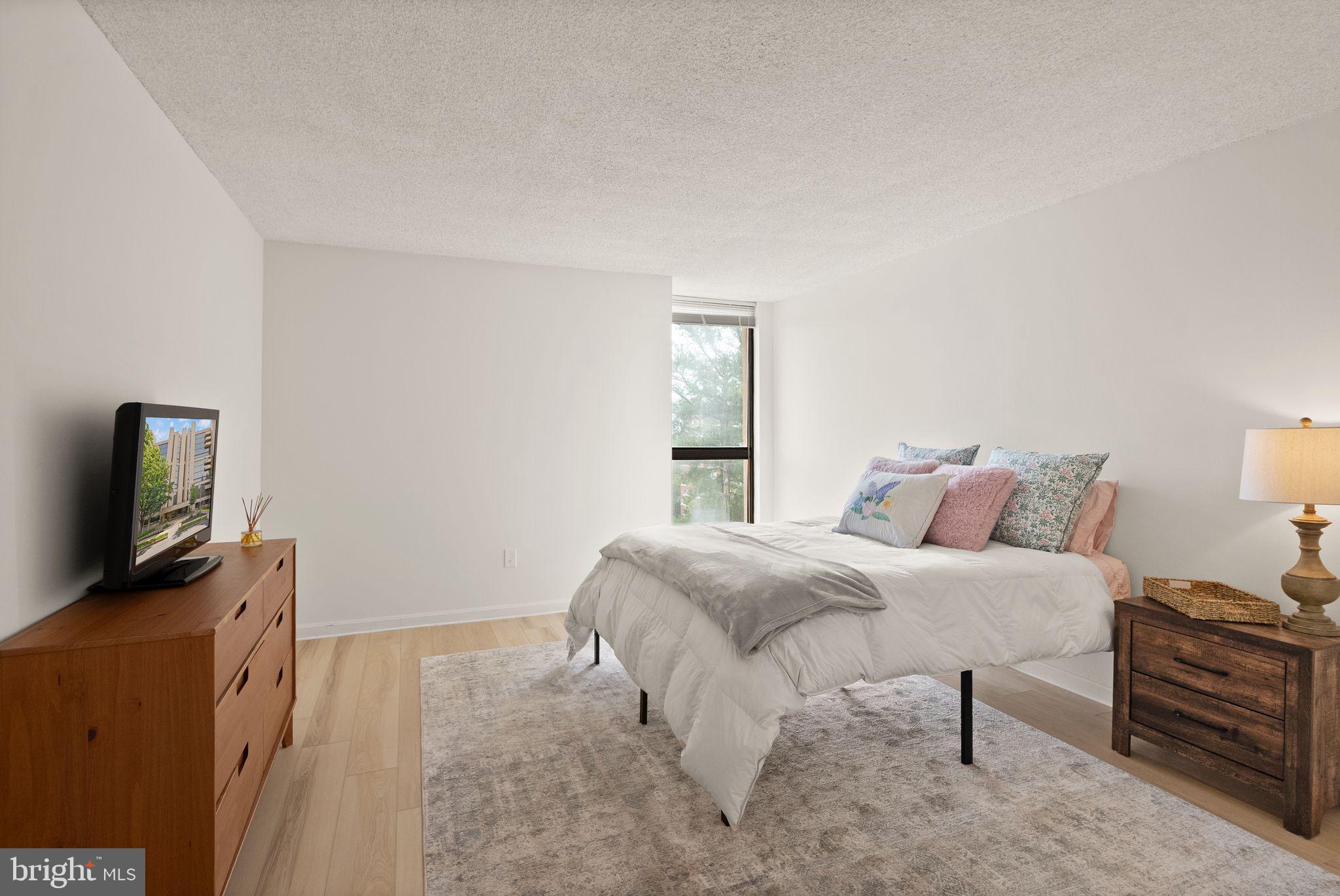 1101 South Arlington Ridge Road, Unit 608 Arlington, VA 22202 - Photo 33 of 53 Second bedroom