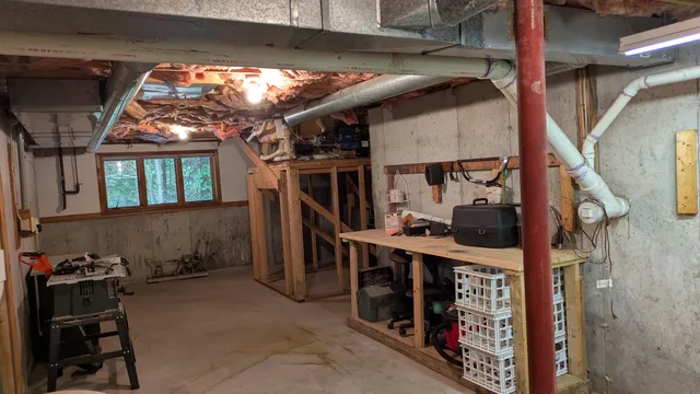 $675,000 | 34 Hubbard Grove Road, Shelburne, NH 03581