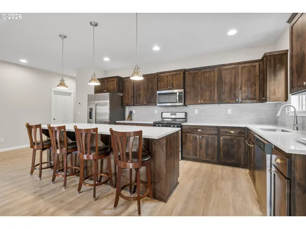 $525,000 | 442 Southeast Pioneer Drive, Prineville, OR 97754
