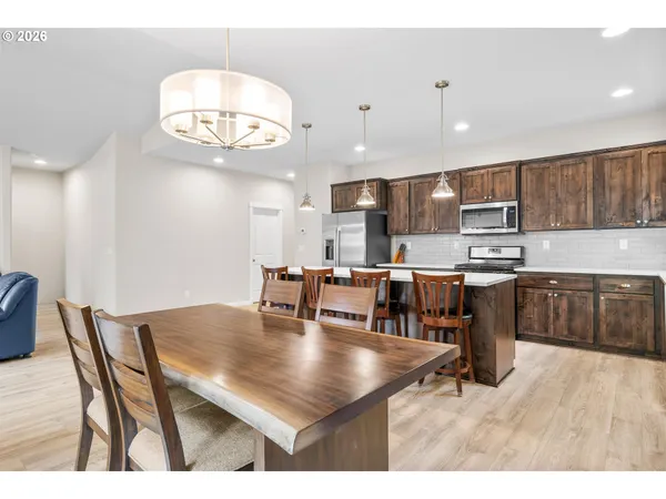 $525,000 | 442 Southeast Pioneer Drive, Prineville, OR 97754