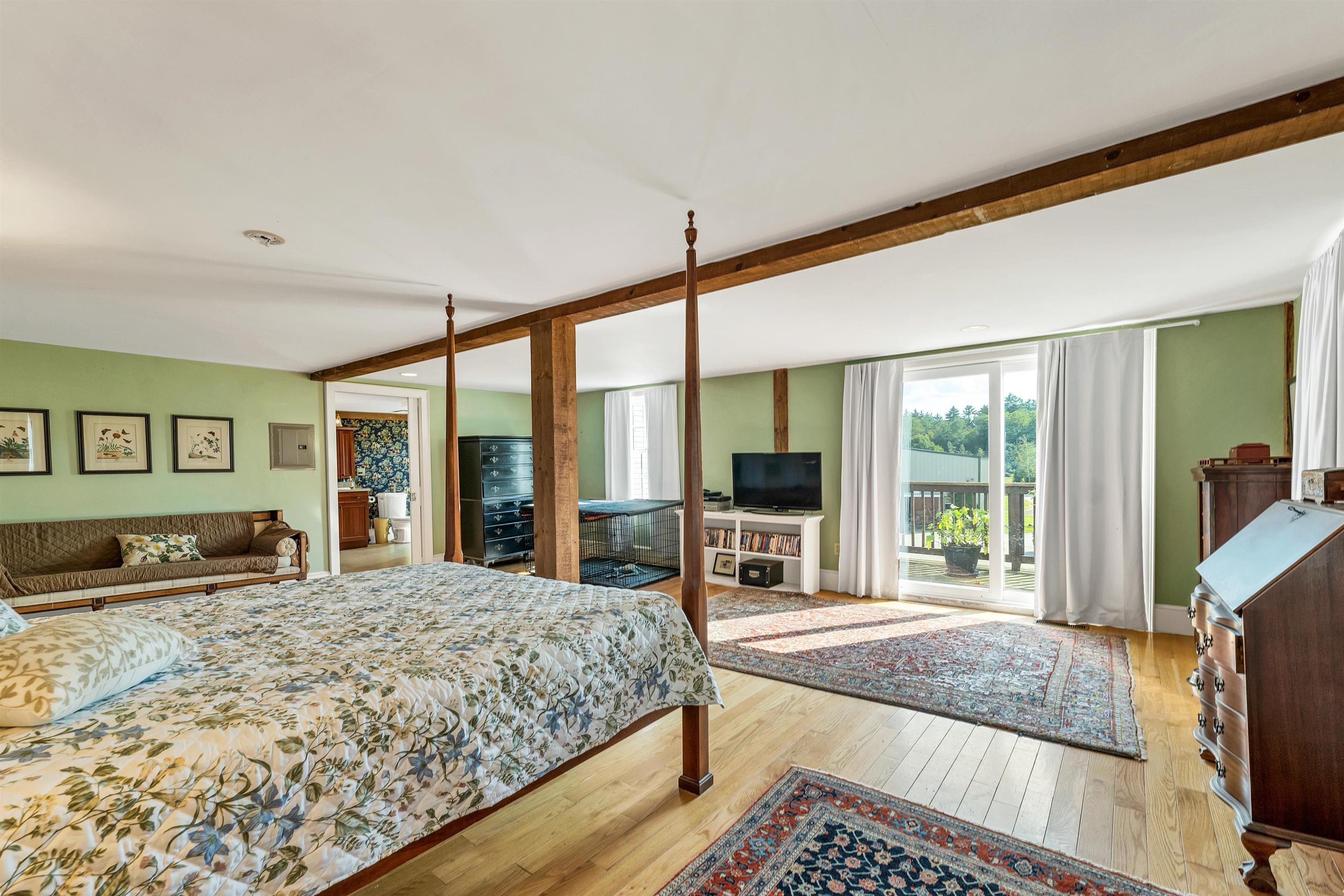 251 Wentworth Road Brookfield, NH 03872 - Photo 17 of 60